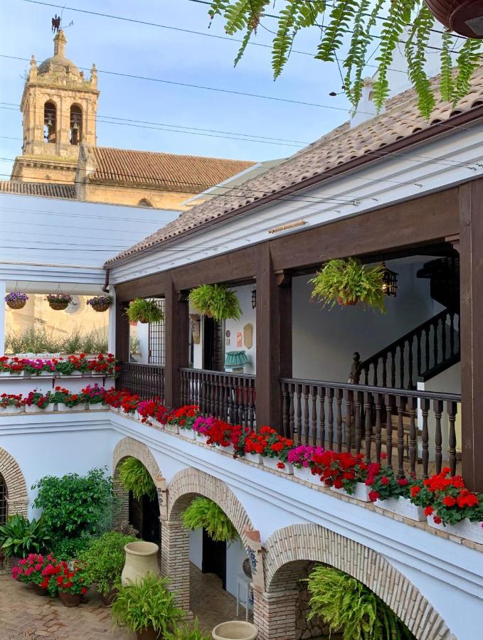 Suites La Posada De Pilar กอร์โดบา ภายนอก รูปภาพ