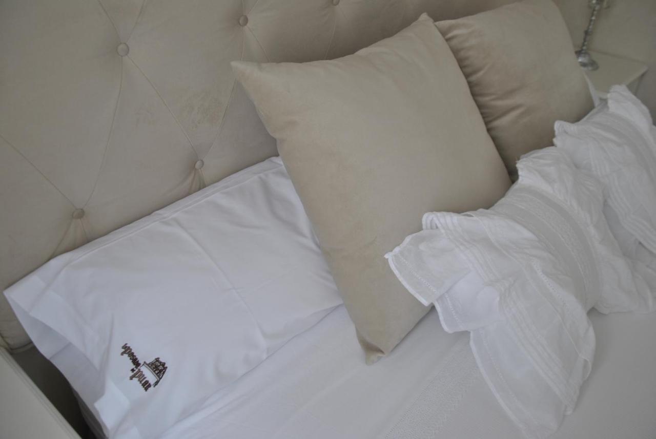 Suites La Posada De Pilar กอร์โดบา ภายนอก รูปภาพ